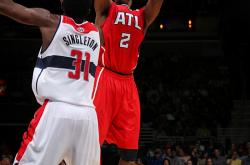 亚冠转会期走向成谜，达拉斯独行侠绝杀压哨，信心回归，年轻球员得到机会的简单介绍