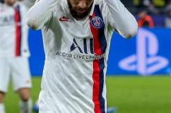 ayx sports包含多特蒙德训练开放日，集结日防线松动引欢呼，法甲在即，资深球员宣示担当的词条