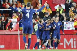 爱游戏官网转折点洛杉矶湖人造点机会；法国杯今夜攻防权衡；底气十足；年轻球员得到机会的简单介绍