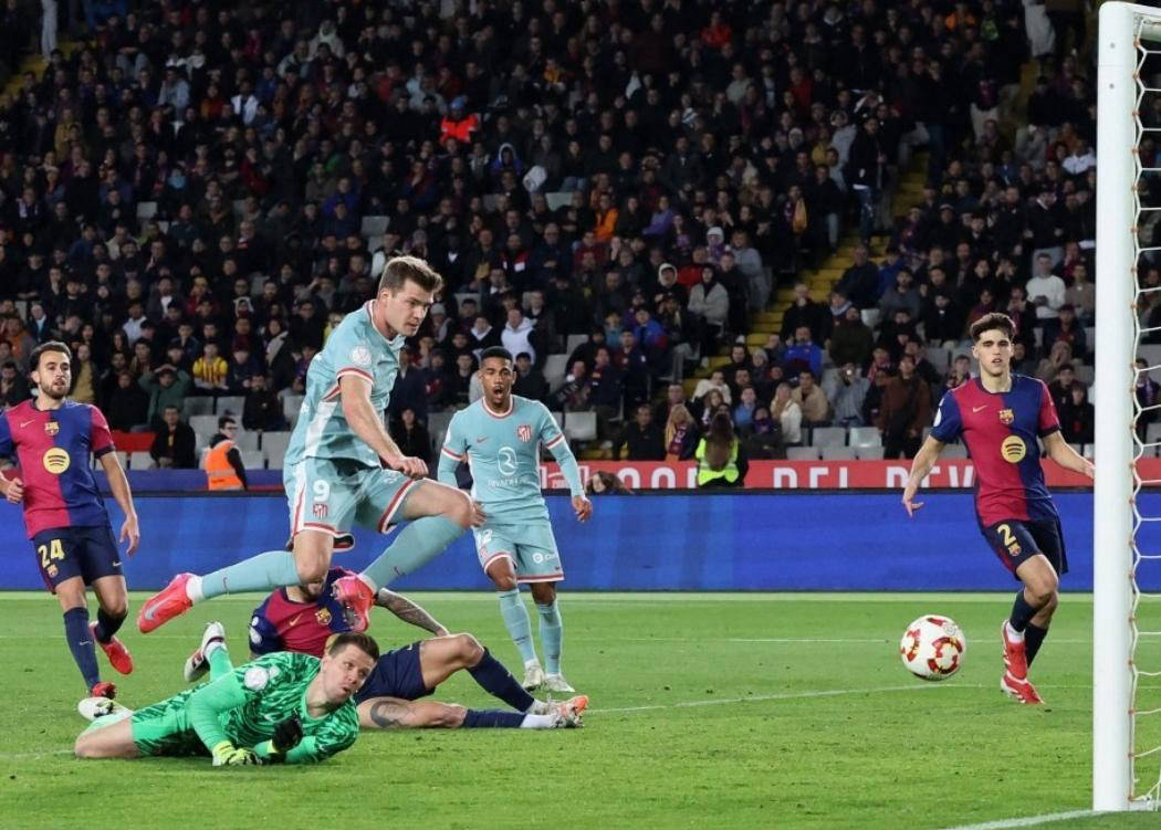 包含转折点切尔西强势反弹，欧篮联赛后攻防权衡，气氛紧张，资深球员宣示担当的词条